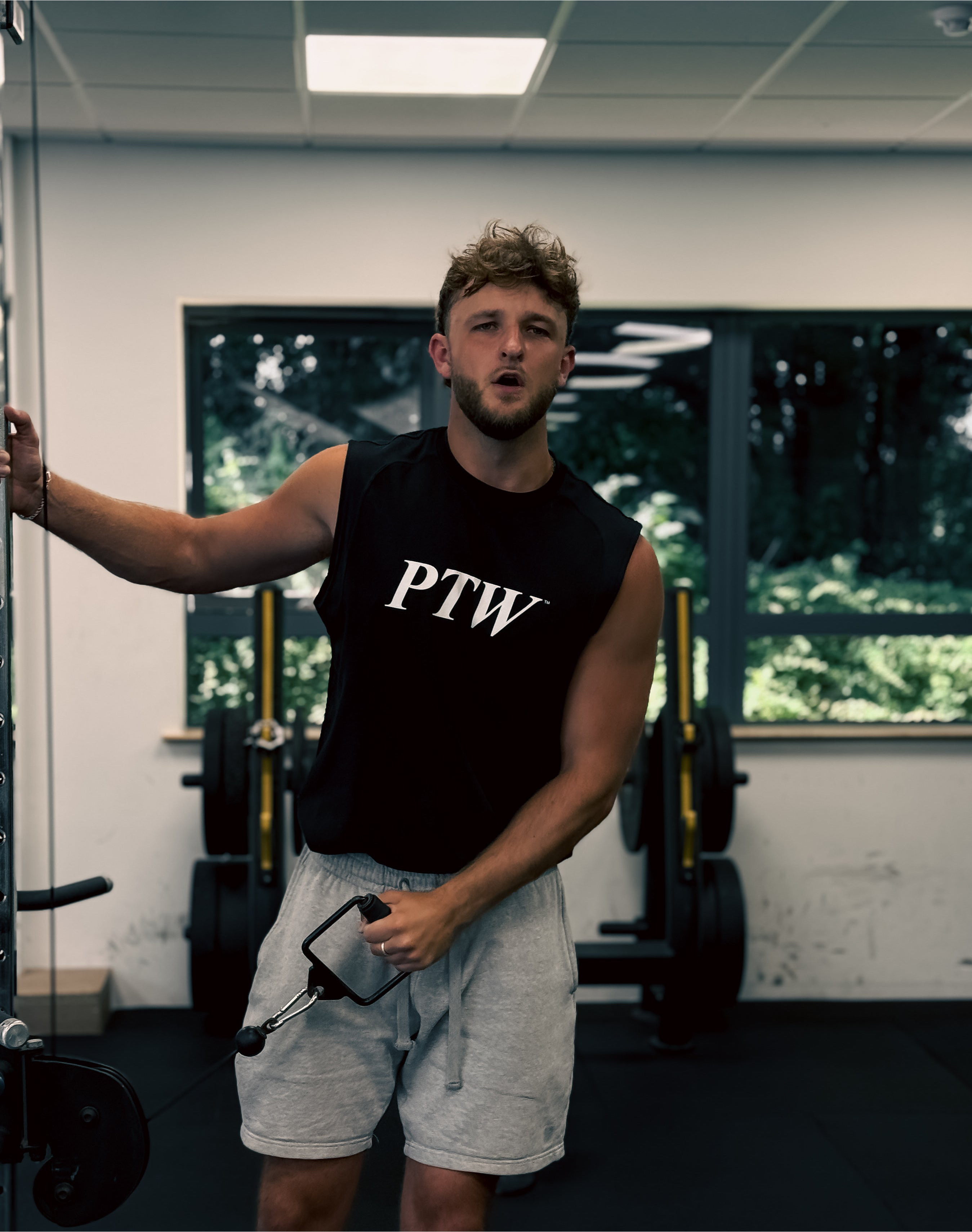 Essential Tank